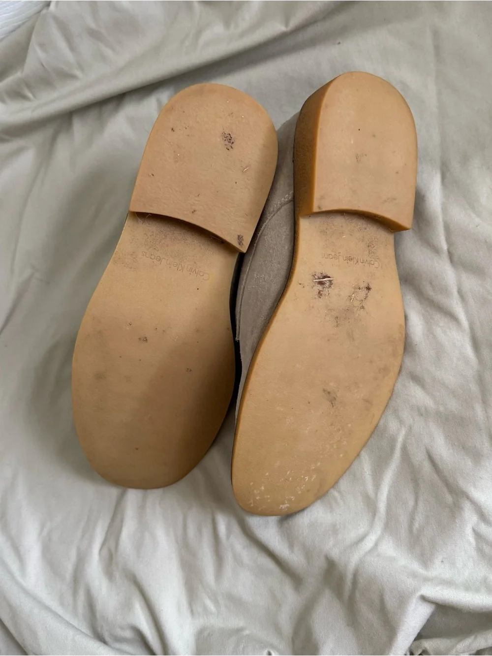 Men's Beige Suede Chukka Boots